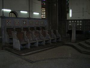 088-ORAN-Juin06-interieur de la cathedrale